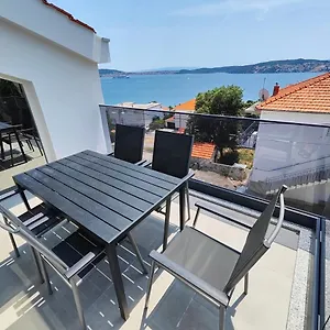 Eva 2 Apartment Trogir